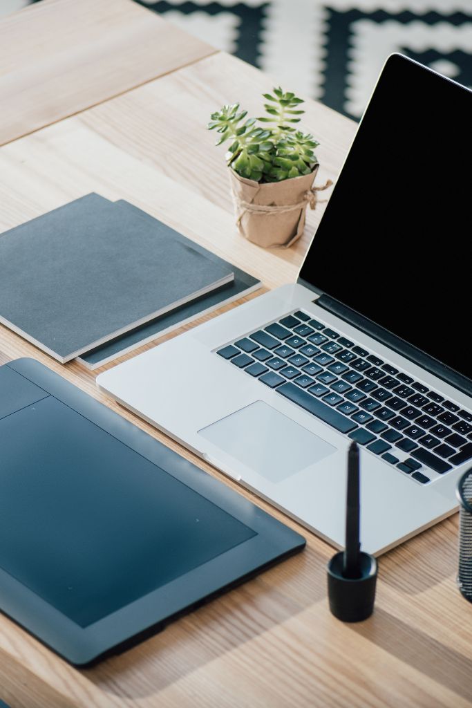 Enhancing-Business-Productivity-Through-Advanced-IT-Solutions